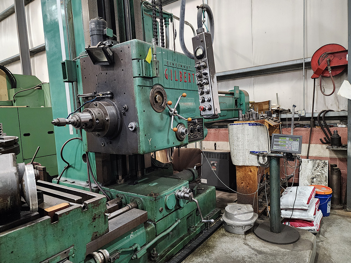 Cincinnati Gilbert Horizontal Mill with Digital Readout